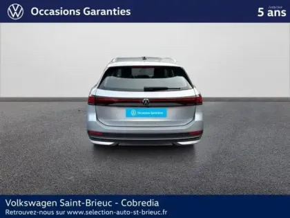 Photo 20 Volkswagen Passat  SW 1.5 eTSI 150ch Life Plus DSG7