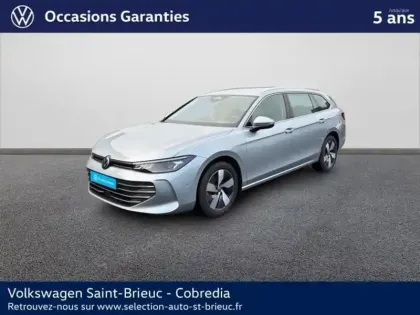 Photo 15 Volkswagen Passat  SW 1.5 eTSI 150ch Life Plus DSG7