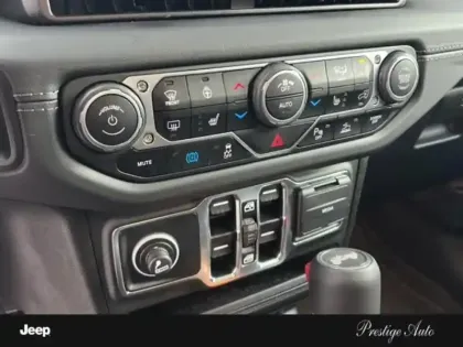 Photo 29 Jeep Wrangler  Unlimited 2.0 T 380ch 4xe Sahara Command Trac