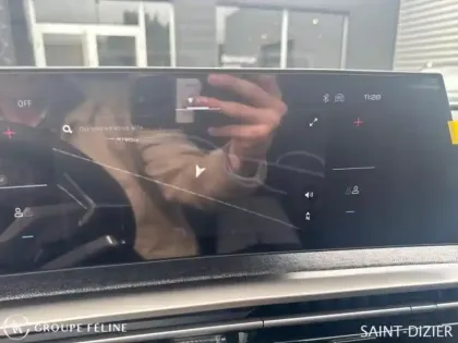 Photo 12 Peugeot 3008  1.2 Hybrid 145ch GT e-DCS6