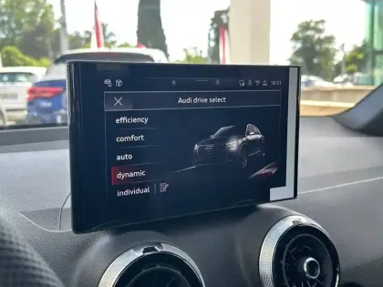 Photo 29 Audi Q2  35 TFSI 150 S tronic 7