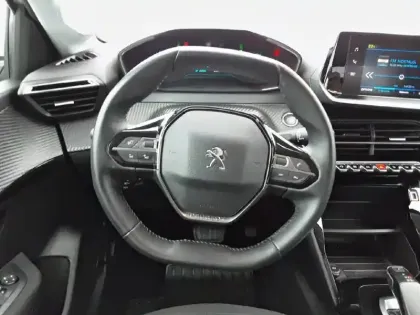 Photo 28 Peugeot 208  Electrique 50 kWh 136ch