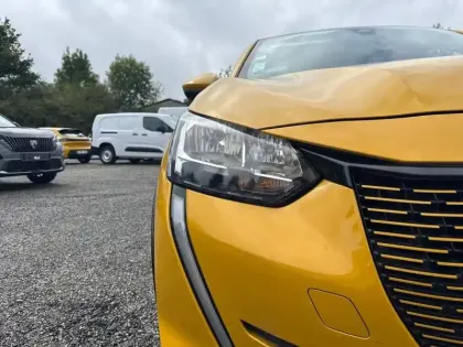 Photo 15 Peugeot 208  Electrique 50 kWh 136ch