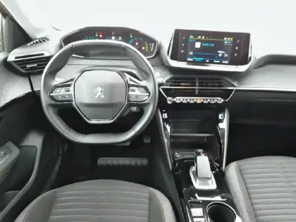 Photo 34 Peugeot 208  Electrique 50 kWh 136ch