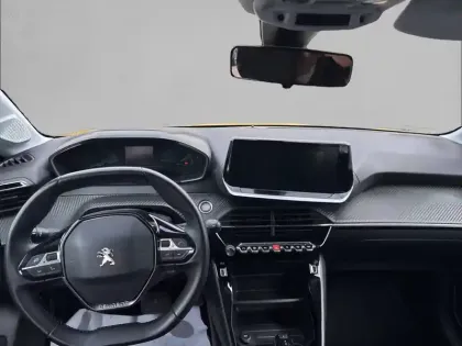 Photo 7 Peugeot 208  Electrique 50 kWh 136ch