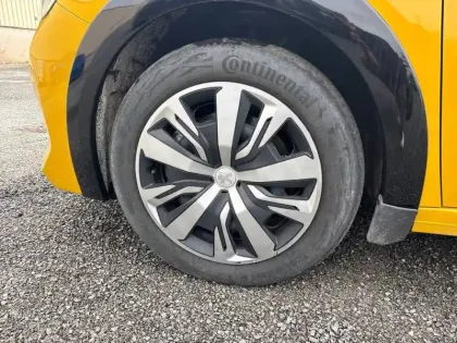 Photo 12 Peugeot 208  Electrique 50 kWh 136ch