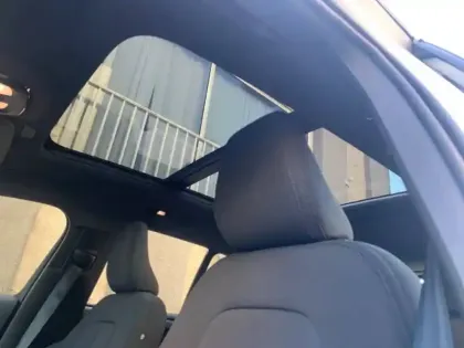 Photo 40 Volvo Ex40  Single Extended Range 252 ch 1EDT