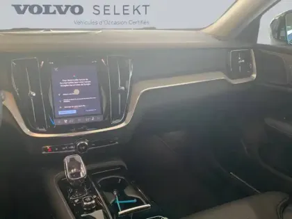 Photo 10 Volvo V60  T6 AWD Hybride Rechargeable 253 ch + 145 ch Geartronic 8