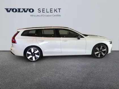 Photo 26 Volvo V60  T6 AWD Hybride Rechargeable 253 ch + 145 ch Geartronic 8