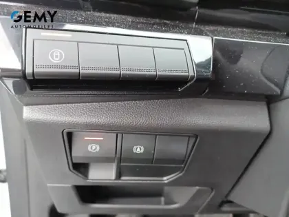 Photo 12 Renault Austral  E-Tech full hybrid 200 GSR2