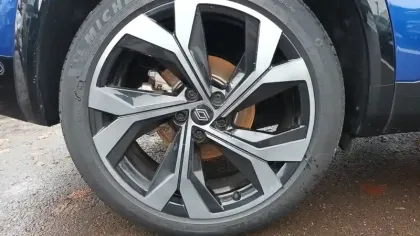 Photo 46 Renault Austral  E-Tech full hybrid 200 GSR2