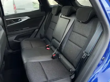 Photo 33 Renault Austral  E-Tech full hybrid 200 GSR2