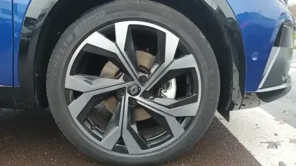 Photo 47 Renault Austral  E-Tech full hybrid 200 GSR2