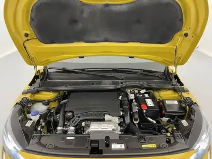 Photo 20 Peugeot 208  PureTech 100 S&S BVM6