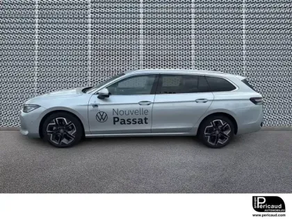 Photo 16 Volkswagen Passat  1.5 eTSI OPF 150 DSG7