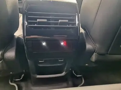 Photo 50 Peugeot 3008  Hybrid 145 e-DCS6