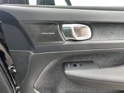 Photo 24 Volvo C40  Recharge Extended Range 252 ch 1EDT