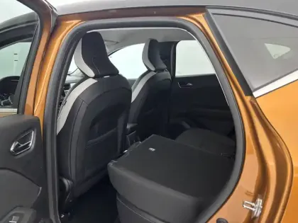 Photo 44 Renault Captur  TCe 100 Essence + GPL