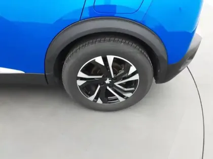 Photo 12 Peugeot 2008  Electrique 136 ch