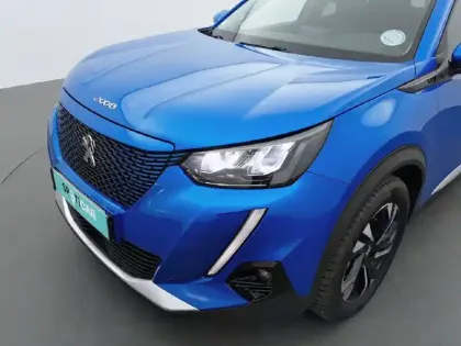 Photo 15 Peugeot 2008  Electrique 136 ch