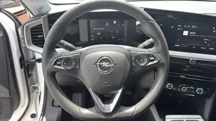 Photo 10 Opel Mokka  Electrique 136 ch & Batterie 50 kWh Edition