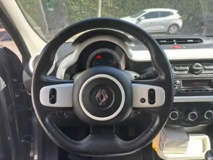 Photo 8 Renault Twingo  III 0.9 TCe 90 Energy Intens