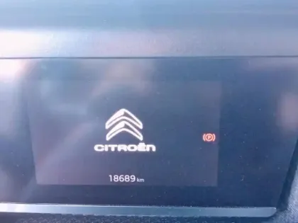 Photo 20 Citroën C4 e- 136 ch Automatique Feel Pack