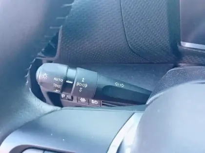 Photo 17 Citroën C4 e- 136 ch Automatique Feel Pack