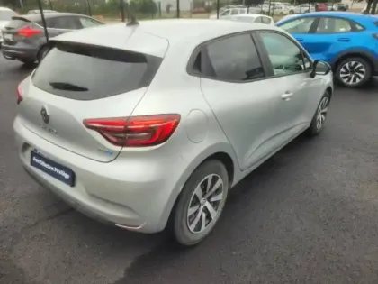 Photo 1 Renault Clio  1.6 E-Tech hybride 145ch Evolution