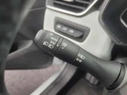 Photo 11 Renault Clio  1.6 E-Tech hybride 145ch Evolution