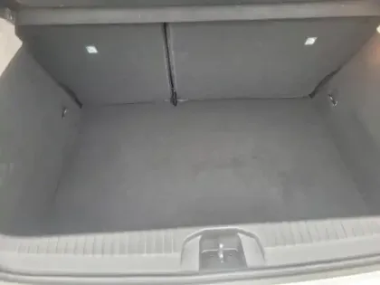 Photo 7 Renault Clio  1.6 E-Tech hybride 145ch Evolution