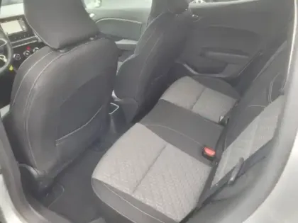 Photo 5 Renault Clio  1.6 E-Tech hybride 145ch Evolution