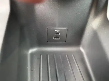 Photo 8 Ford Puma  Gen-E 168ch Standard Range 43 kWh Premium