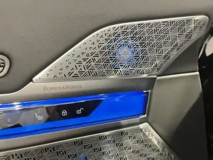 Photo 12 BMW Serie 7 Série 7 M760eA xDrive 571ch M Performance