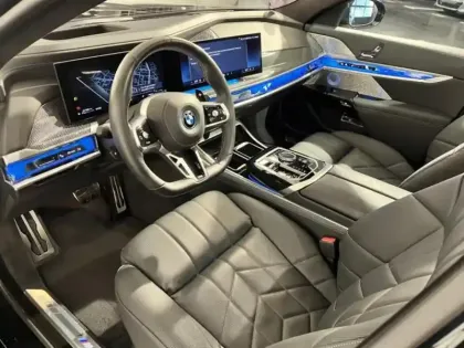 Photo 3 BMW Serie 7 Série 7 M760eA xDrive 571ch M Performance