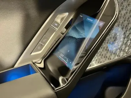 Photo 11 BMW Serie 7 Série 7 M760eA xDrive 571ch M Performance