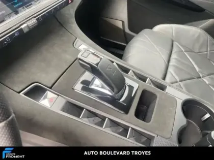 Photo 13 DS Ds 7  Crossback E-TENSE 225ch Performance Line