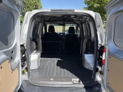 Photo 12 Ford Transit Courier  1.0E 100ch Stop&Start Limited