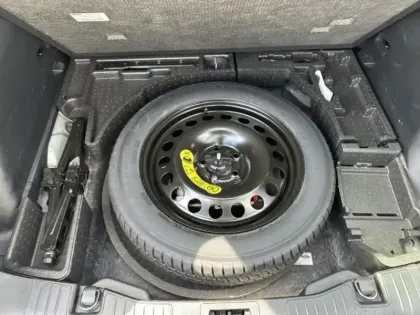 Photo 13 Ford Kuga  2.5 Duratec 190ch FHEV E85 ST-Line BVA
