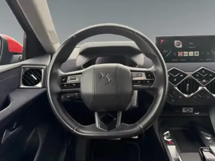 Photo 10 DS DS 3  Crossback E-Tense Ines de la Fressange Paris