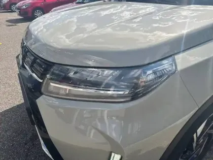 Photo 14 Suzuki Vitara  1.4 Boosterjet Hybrid