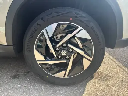 Photo 13 Suzuki Vitara  1.4 Boosterjet Hybrid