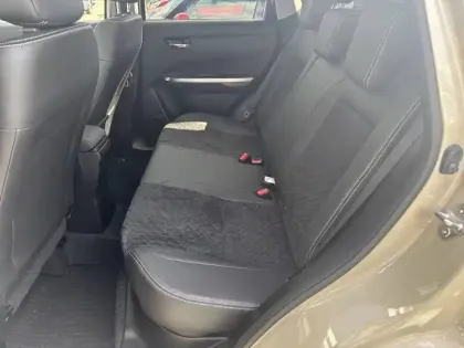 Photo 12 Suzuki Vitara  1.4 Boosterjet Hybrid