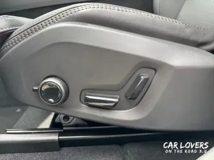 Photo 34 Volvo Xc60  T6 AWD Hybride rechargeable 253 ch+145 ch Geartronic 8