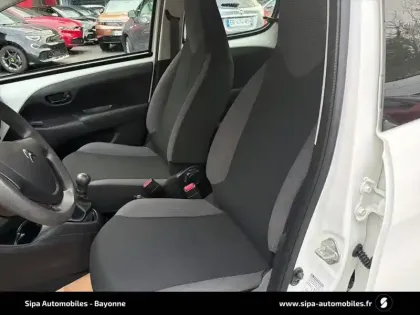 Photo 8 Citroën C1  VTi 72 S&S