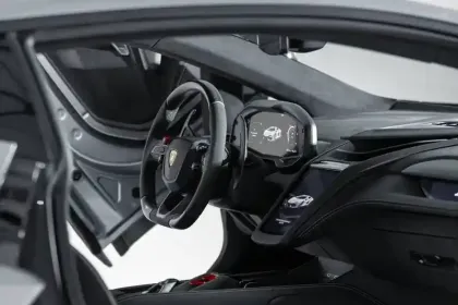 Photo 11 Lamborghini Revuelto  6.5 V12 1015