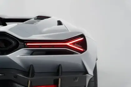 Photo 15 Lamborghini Revuelto  6.5 V12 1015