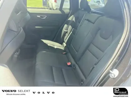 Photo 22 Volvo V60  B3 163 ch DCT 7