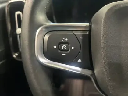 Photo 51 Volvo Xc40  Recharge 231 ch 1EDT
