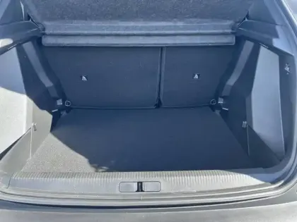 Photo 25 Peugeot 2008  Hybrid 145 e-DCS6